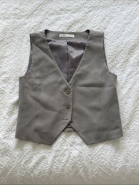 OAK + FORT Taupe Sleeveless Tailored Vest